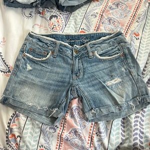 American eagle Jean shorts size 00